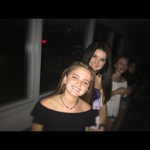 Meet your Posher, Abigail